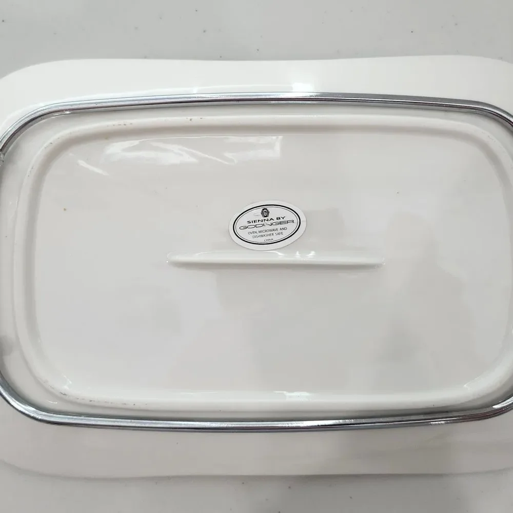 Porcelain Bread Tray with Silver Finish Serving Rack